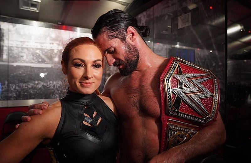 कई फैंस का मानना है कि यूनिवर्सल चैंपियन होने के बावजूद सैथ रॉलिंस WWE में सबसे बड़े स्टार नहीं हैं